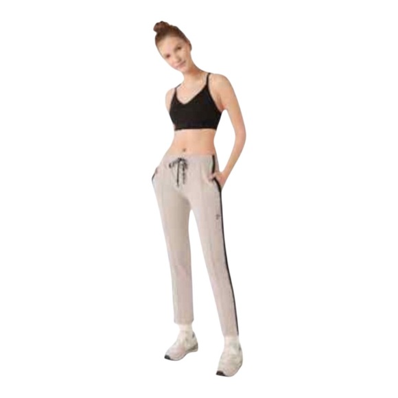 Victoria's Secret PINK active track pants - Picture 2 of 14
